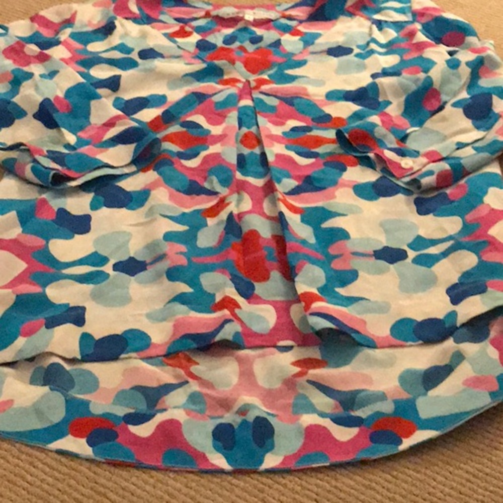 Annie griffin med top with bright colors